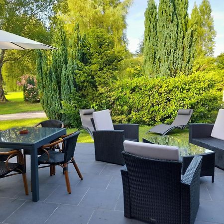 Domaine De L'Ermitage Villa รู ภายนอก รูปภาพ