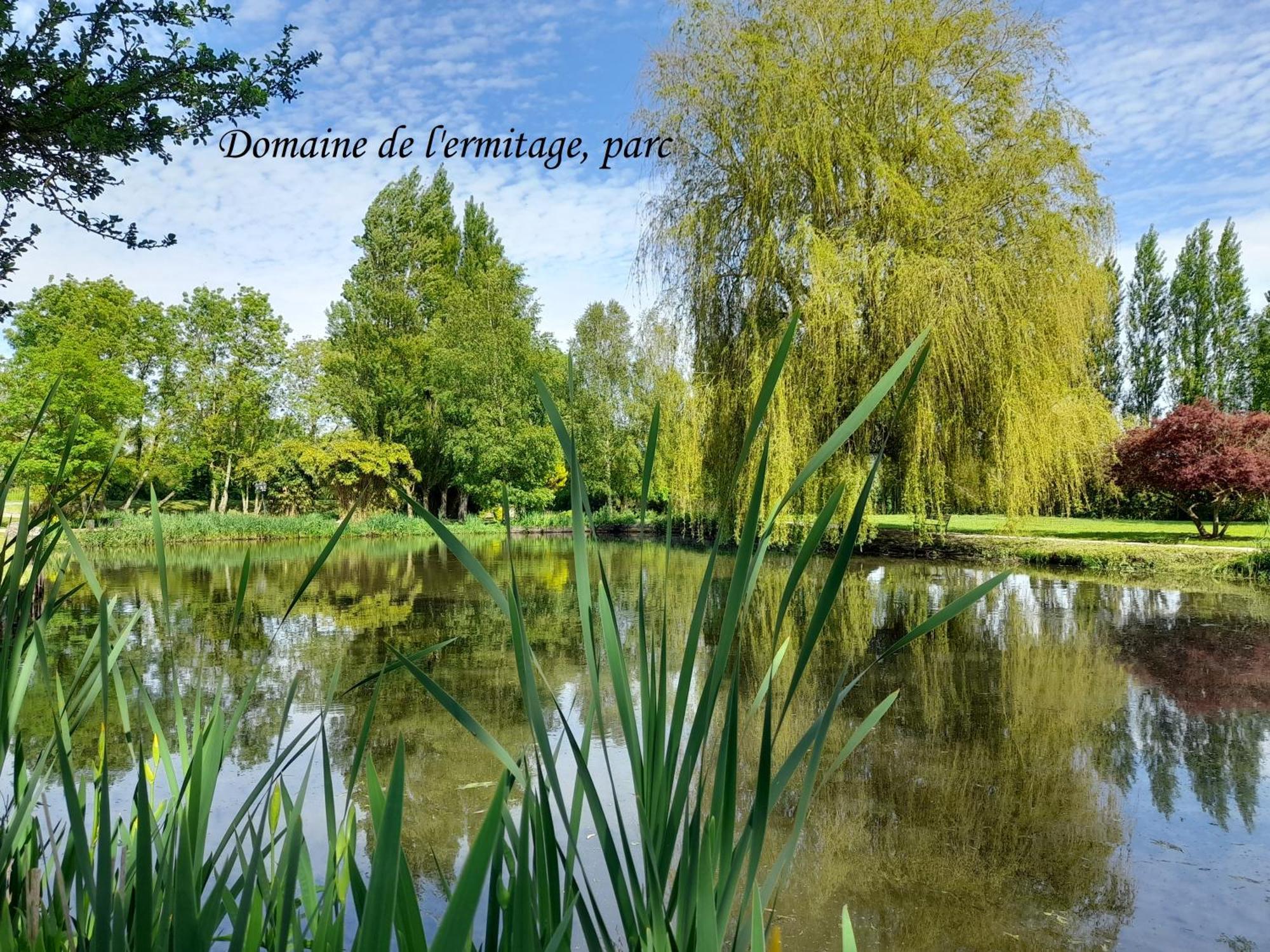 Domaine De L'Ermitage Villa รู ภายนอก รูปภาพ